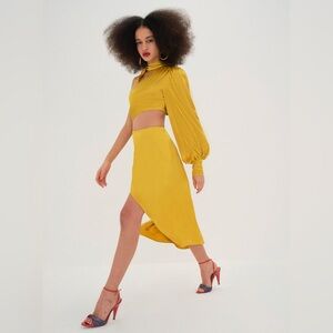 For Love & Lemons
MILA MIDI DRESS NWT $328